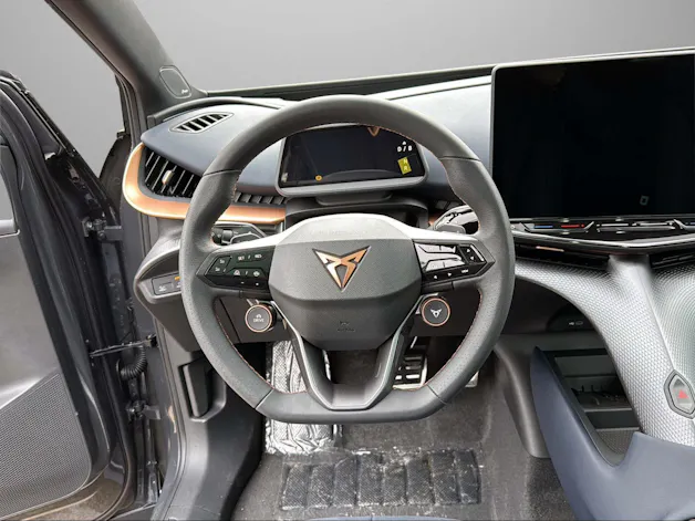 Cupra Tavascan Type 9 77 kWh Adrenaline