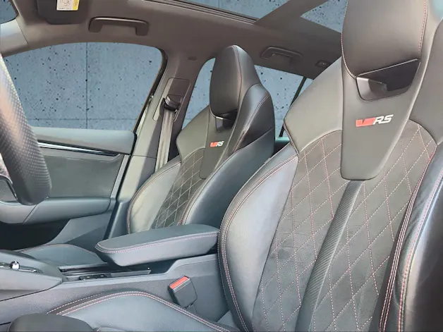 Škoda Octavia Combi 2.0 TDI DSG RS 4x4