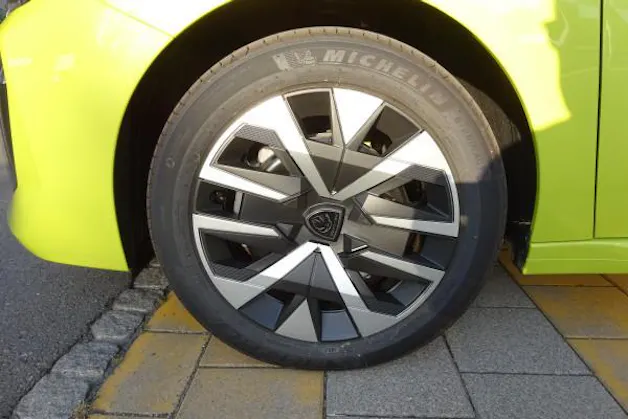 Peugeot 208 1.2 PureTech Style