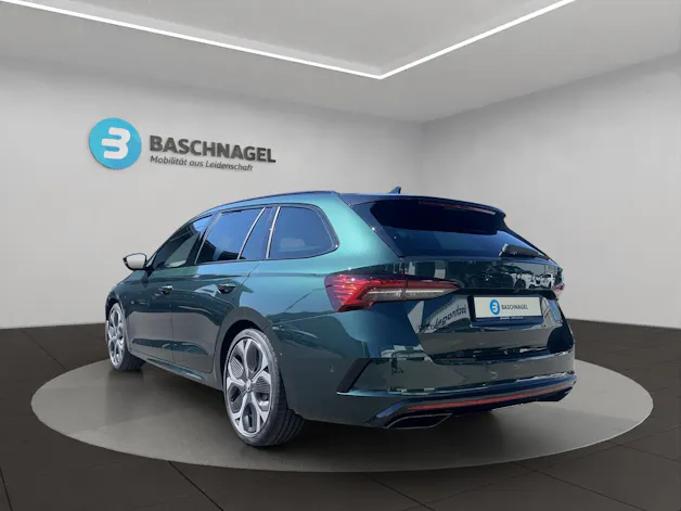 Škoda Octavia Combi 2.0 TSI DSG RS 30 Years Edition
