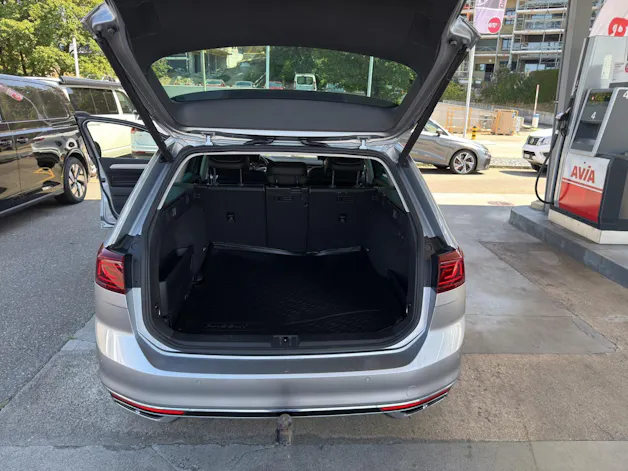VW Passat 2.0 TDI BMT Elegance 4Motion DSG