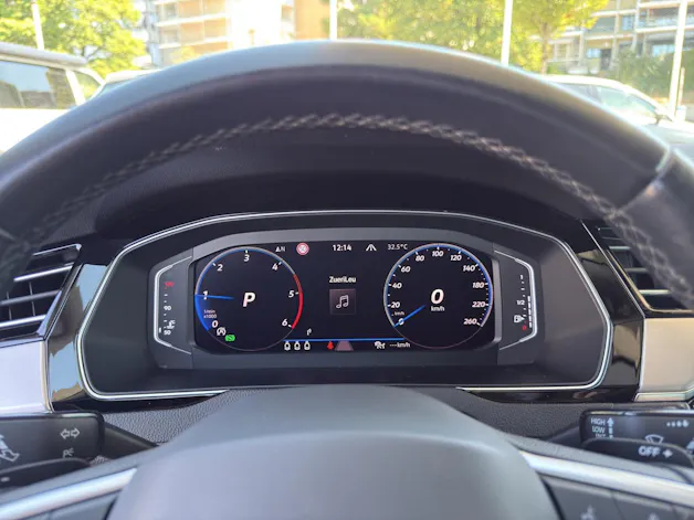 VW Passat 2.0 TDI BMT Elegance 4Motion DSG