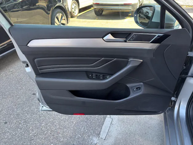 VW Passat 2.0 TDI BMT Elegance 4Motion DSG