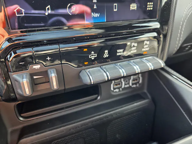 Dodge Ram 1500 5.7 V8 4x4 Limited 396PS / 3.5T AHK