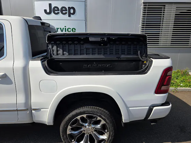 Dodge Ram 1500 5.7 V8 4x4 Limited 396PS / 3.5T AHK