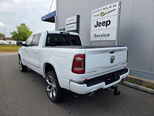 DODGE Ram 1500 5.7 V8 4x4 Limited 396PS / 3.5T AHK