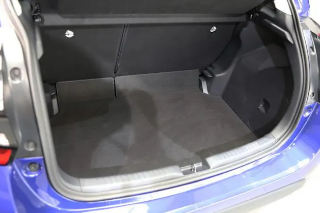 MAZDA 2 Hybrid Exclusive-line