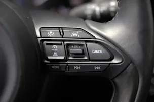 MAZDA 2 Hybrid Exclusive-line