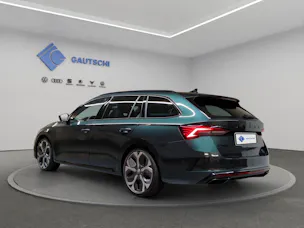 SKODA Octavia Combi 2.0 TSI DSG RS 30 Years Edition