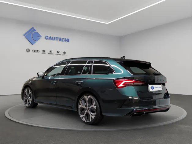 Škoda Octavia Combi 2.0 TSI DSG RS 30 Years Edition