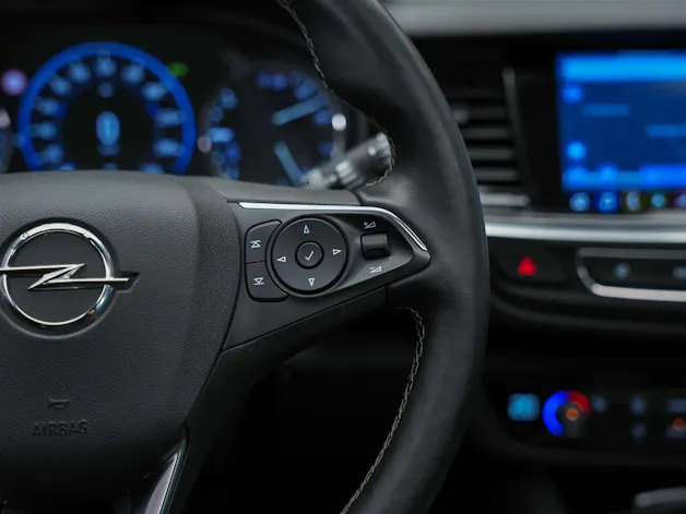 Opel Insignia 2.0 BiDTI Sports Tourer Excellence 4WD A. *Panorama*Matrix-LED*Head_up*Lenkradheizung*