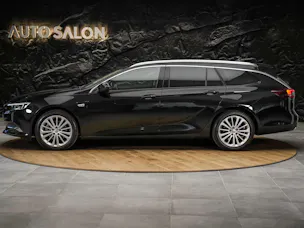 Opel Insignia 2.0 BiDTI Sports Tourer Excellence 4WD A. *Panorama*Matrix-LED*Head_up*Lenkradheizung*