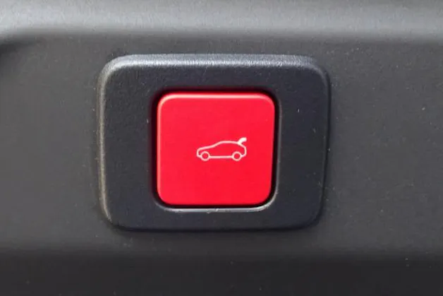Peugeot 3008 145 e-DCS GT