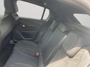 Peugeot 208 NEW 1.2 Hybrid 145 GT