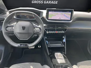 Peugeot 208 NEW 1.2 Hybrid 145 GT