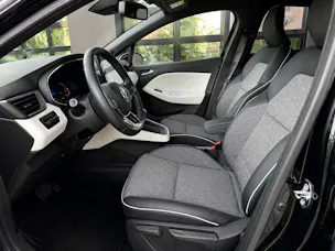 Renault Clio 1.6 E-Tech Intens