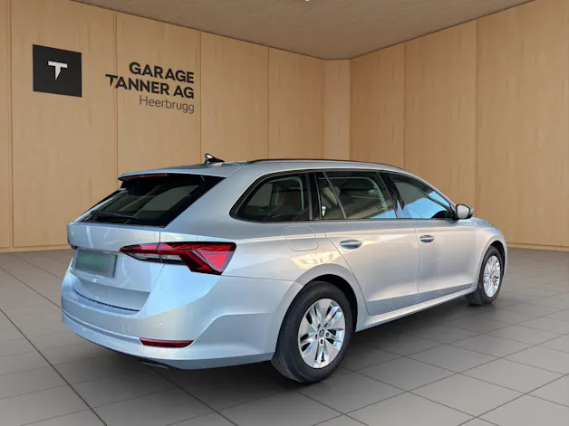 Škoda Octavia Combi 2.0 TDI DSG Ambition 4x4