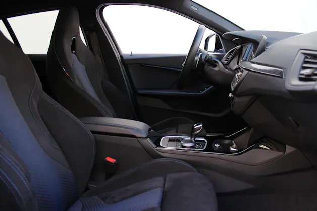 BMW M135i xDrive *MISANO BLAU METALLIC*