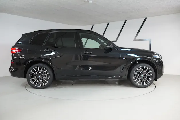 BMW X5 xDrive 48V 30d M Sport Steptronic