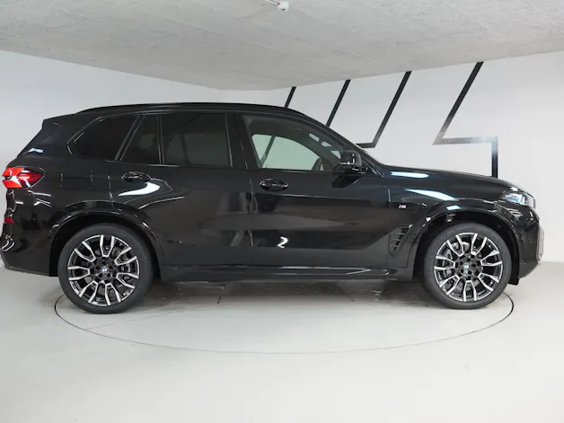 BMW X5 xDrive 48V 30d M Sport Steptronic