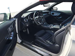 MERCEDES-BENZ C 250 Cabriolet AMG Line 9G-Tronic