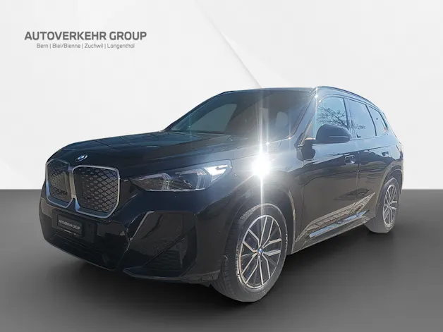 BMW iX1 xDrive 30 M Sport
