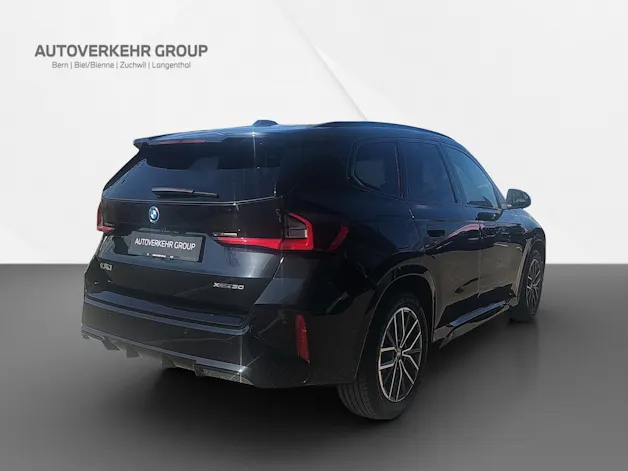 BMW iX1 xDrive 30 M Sport
