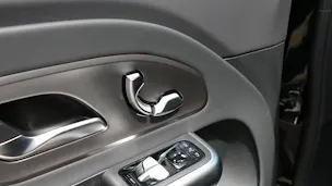 MERCEDES-BENZ GLB 200 4Matic 8G-Tronic
