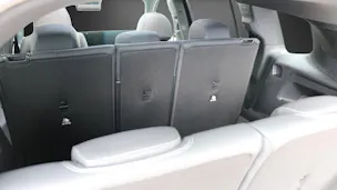 MERCEDES-BENZ GLB 200 4Matic 8G-Tronic
