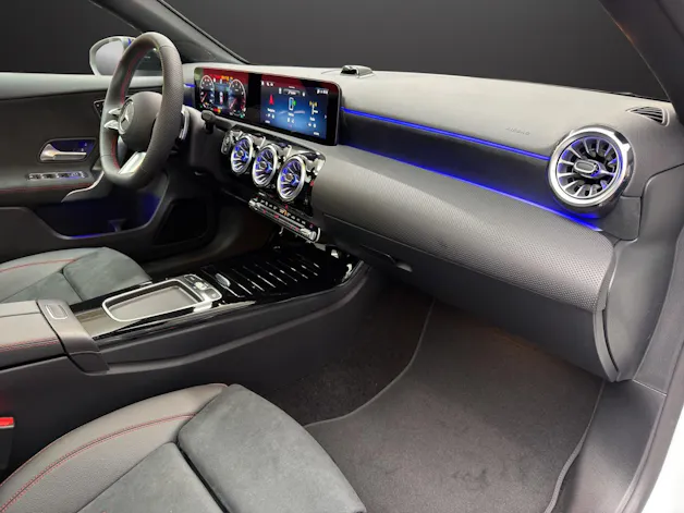 Mercedes-Benz A 200 Kompaktlimousine Night Star