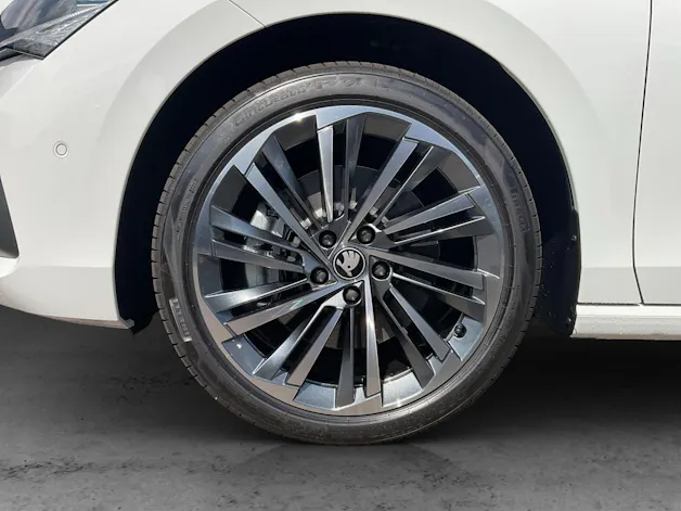 Škoda Superb Combi 2.0 TSI L&K 4x4 DSG