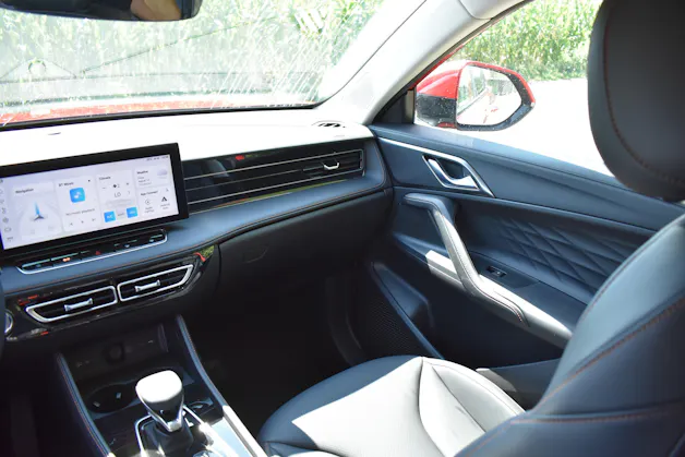 MG HS 1.5 T HEV Luxury