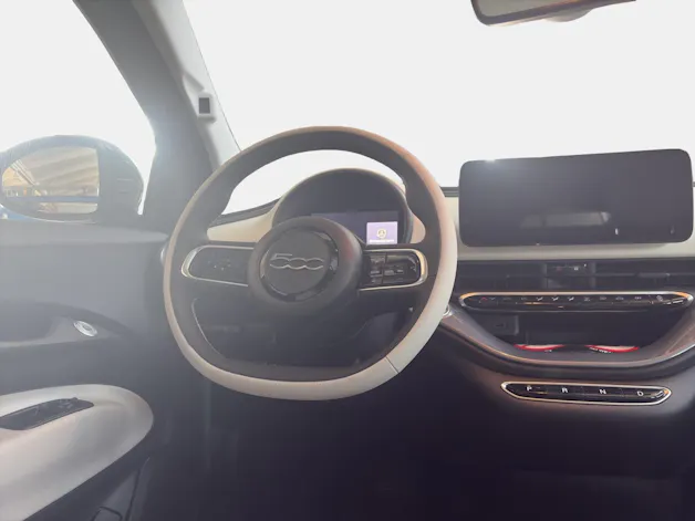 Fiat 500e 42kWh/118 La Prima