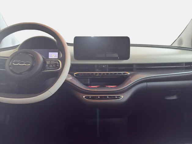 Fiat 500e 42kWh/118 La Prima