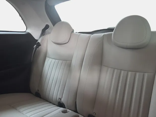 Fiat 500e 42kWh/118 La Prima