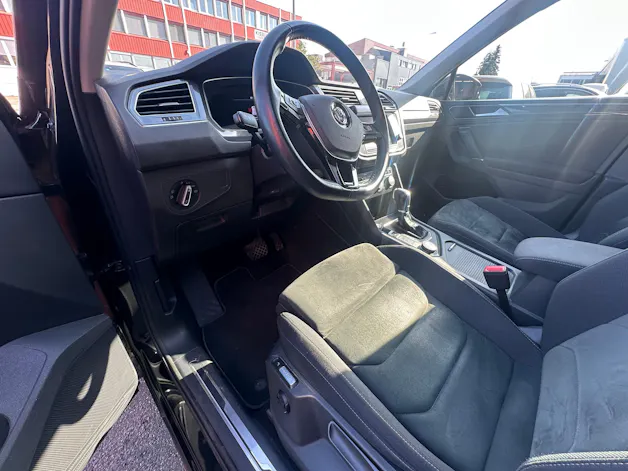 VW Tiguan 2.0 TDI SCR Highline 4Motion DSG