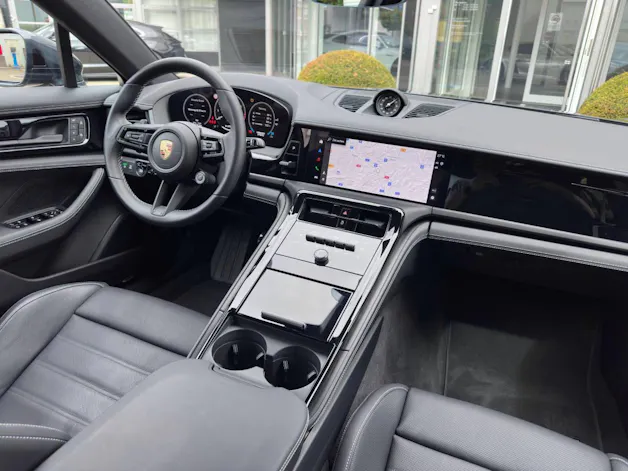 PORSCHE Panamera 4S E-Hybrid