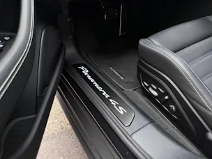 PORSCHE Panamera 4S E-Hybrid
