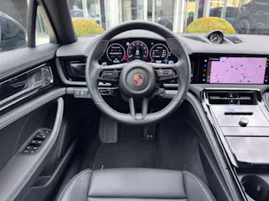 PORSCHE Panamera 4S E-Hybrid