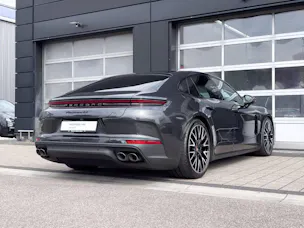 PORSCHE Panamera 4S E-Hybrid