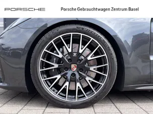 PORSCHE Panamera 4S E-Hybrid