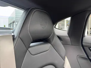 PORSCHE Panamera 4S E-Hybrid