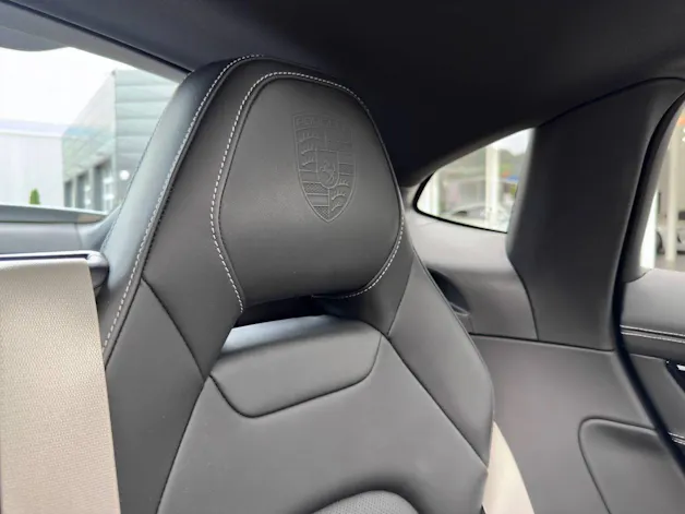 PORSCHE Panamera 4S E-Hybrid