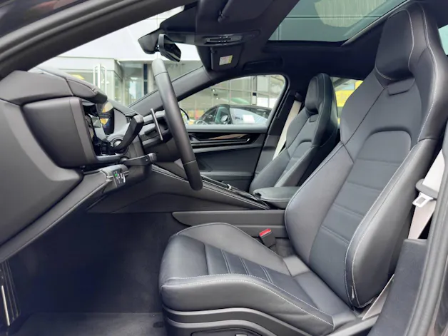 PORSCHE Panamera 4S E-Hybrid