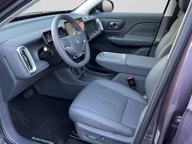 Leapmotor B10 1.5 Hybrid EV