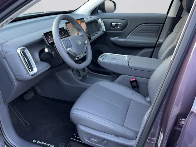 Leapmotor B10 1.5 Hybrid EV