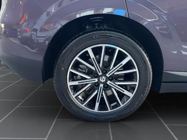 Leapmotor B10 1.5 Hybrid EV