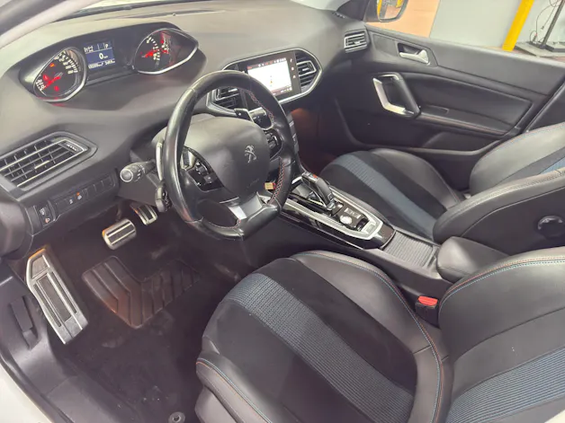 Peugeot 308 SW 1.5 BlueHDI Tech Edition EAT8
