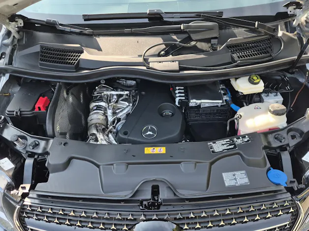 Mercedes-Benz V 300 d lang 4Matic Swiss Edition 9G-Tronic