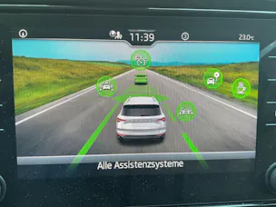 Škoda Karoq Selection *** ACC & RÜCKFAHRKAMERA ***